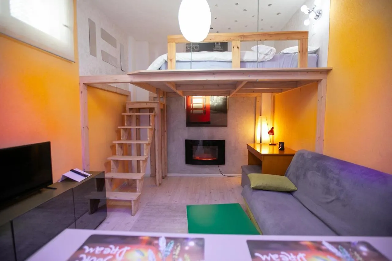 Orange And Blue Studio Downtown 5 Min From White Tower Apartment Thessaloniki 0*,  Greece