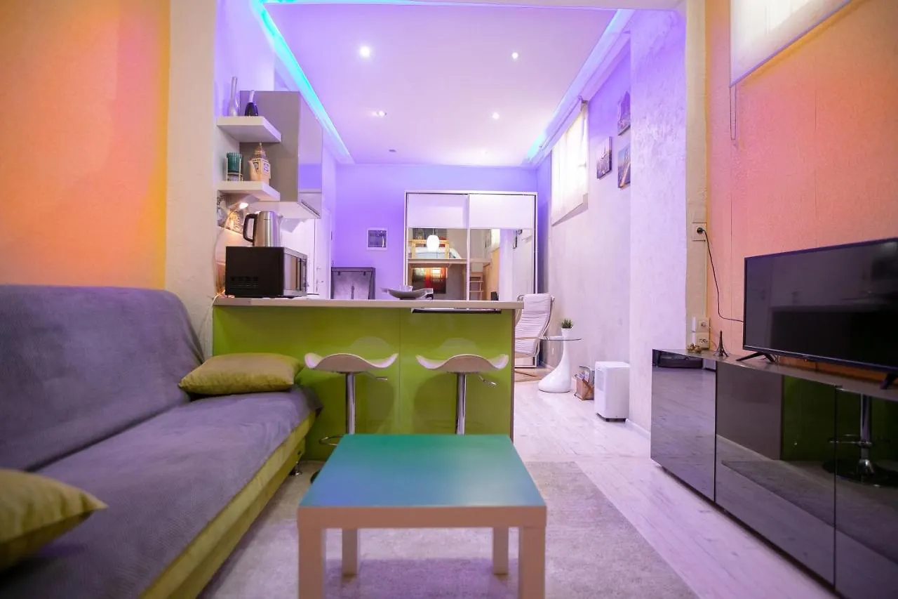 Orange And Blue Studio Downtown 5 Min From White Tower Apartment Thessaloniki