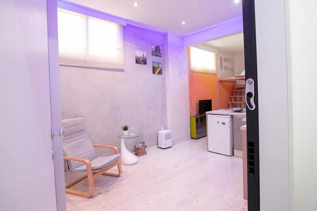 Orange And Blue Studio Downtown 5 Min From White Tower Apartment Thessaloniki