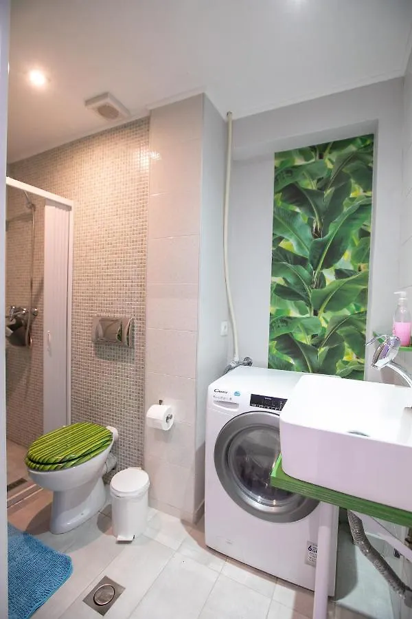 Orange And Blue Studio Downtown 5 Min From White Tower Apartment Thessaloniki Greece