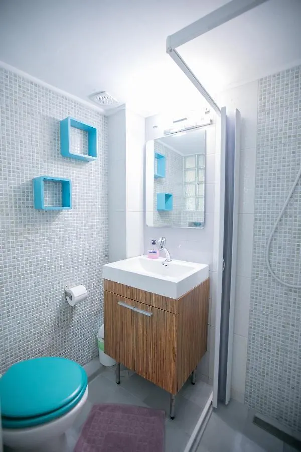 Orange And Blue Studio Downtown 5 Min From White Tower Apartment Thessaloniki